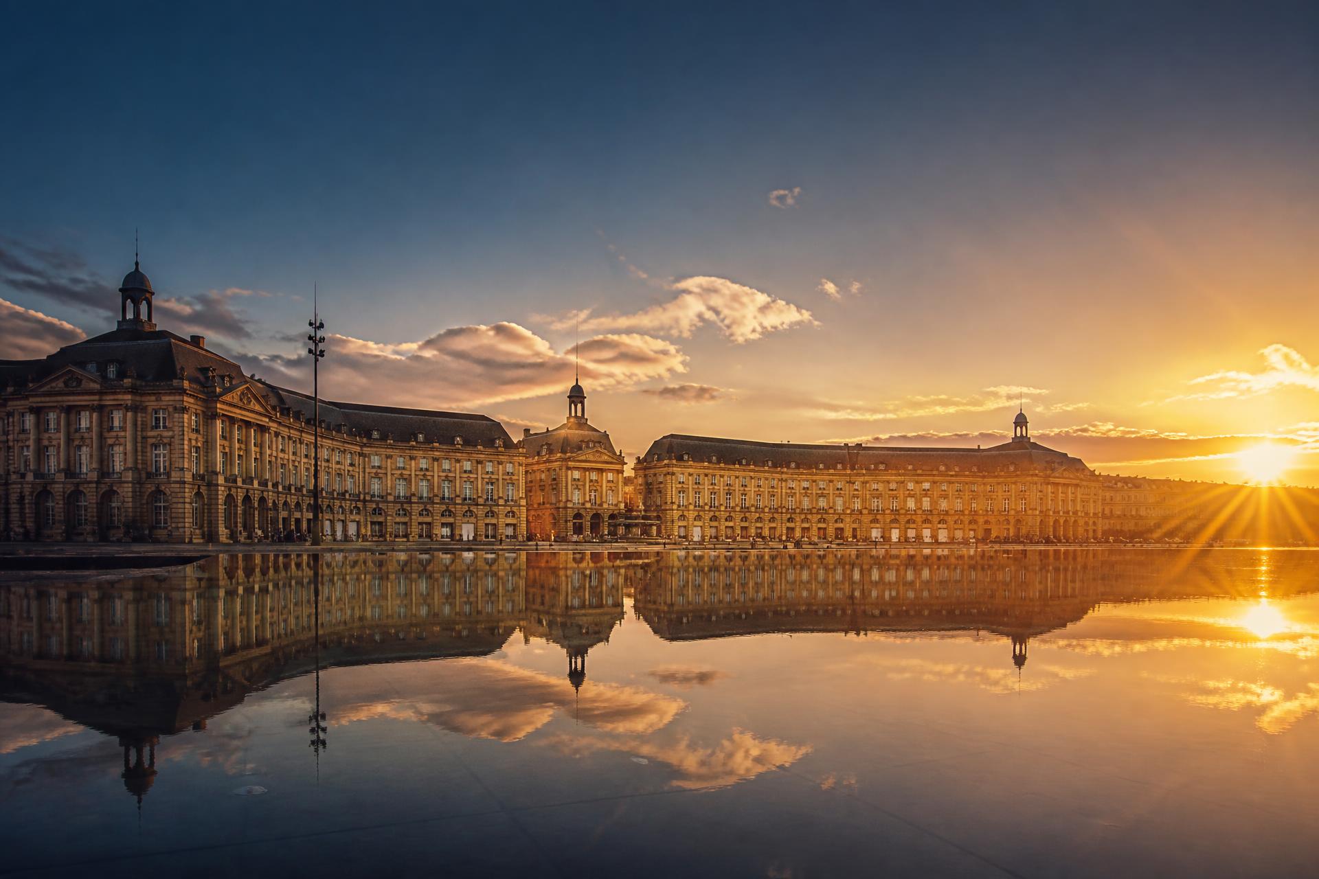 Bordeaux, place de la Bourse